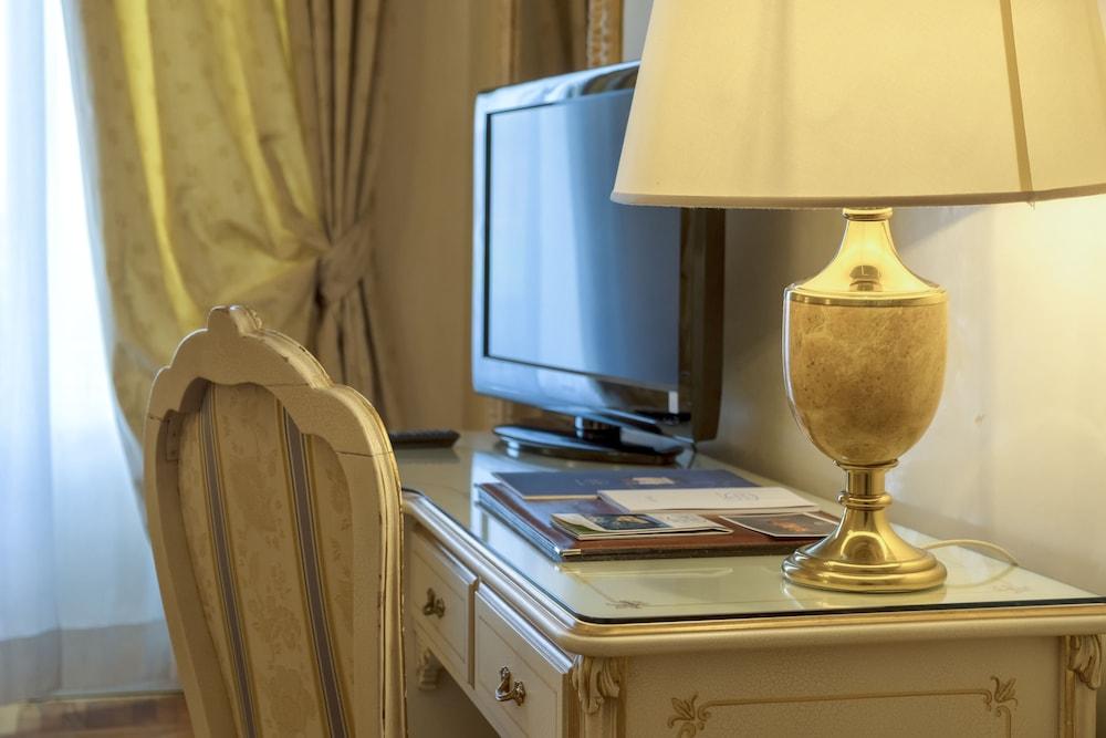 Grand Hotel & La Pace Spa Montecatini Terme Bagian luar foto
